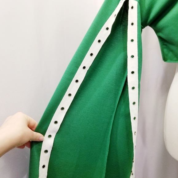 Bell Sleeve Crop Top Fierce Fashionista Lace Up - Picture 6 of 6